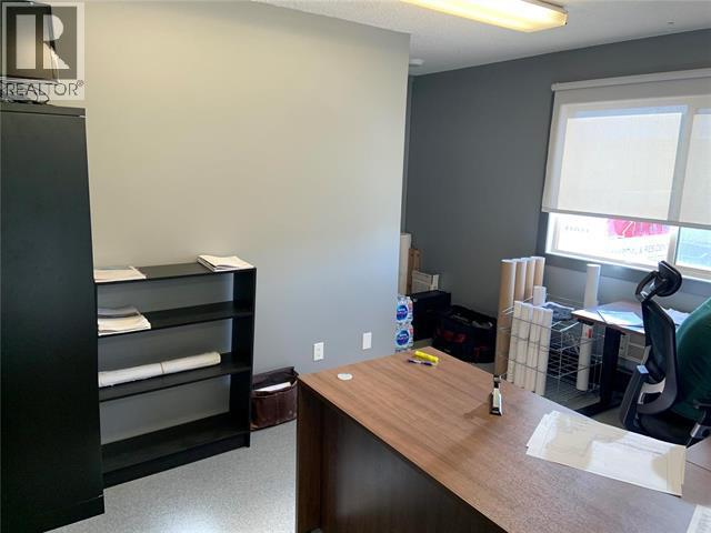 Photo 4 of 2805 44 Avenue Unit C, Vernon BC
