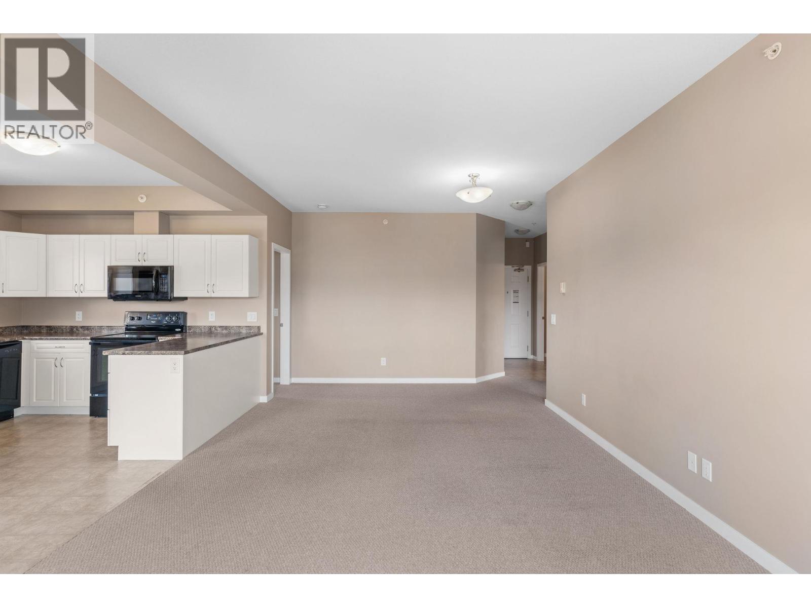 304 770 Rutland Road North, Kelowna