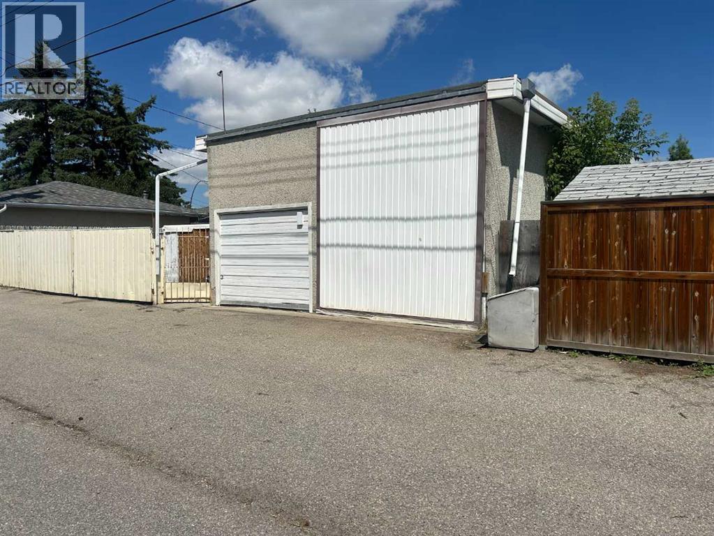 Single Family House Bungalow for Sale in  Maryvale Drive NE Marlborough Calgary 