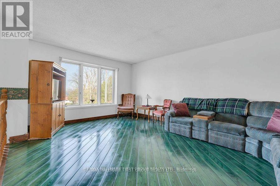 Photo 32 of 13239 Highway 62, Centre Hastings ON