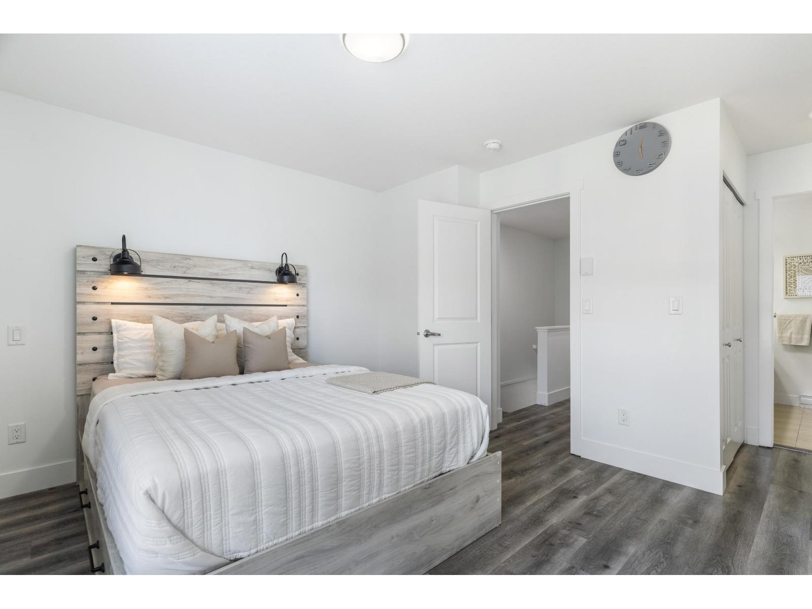 Photo 8 of 71 7848 170 Street, Surrey BC