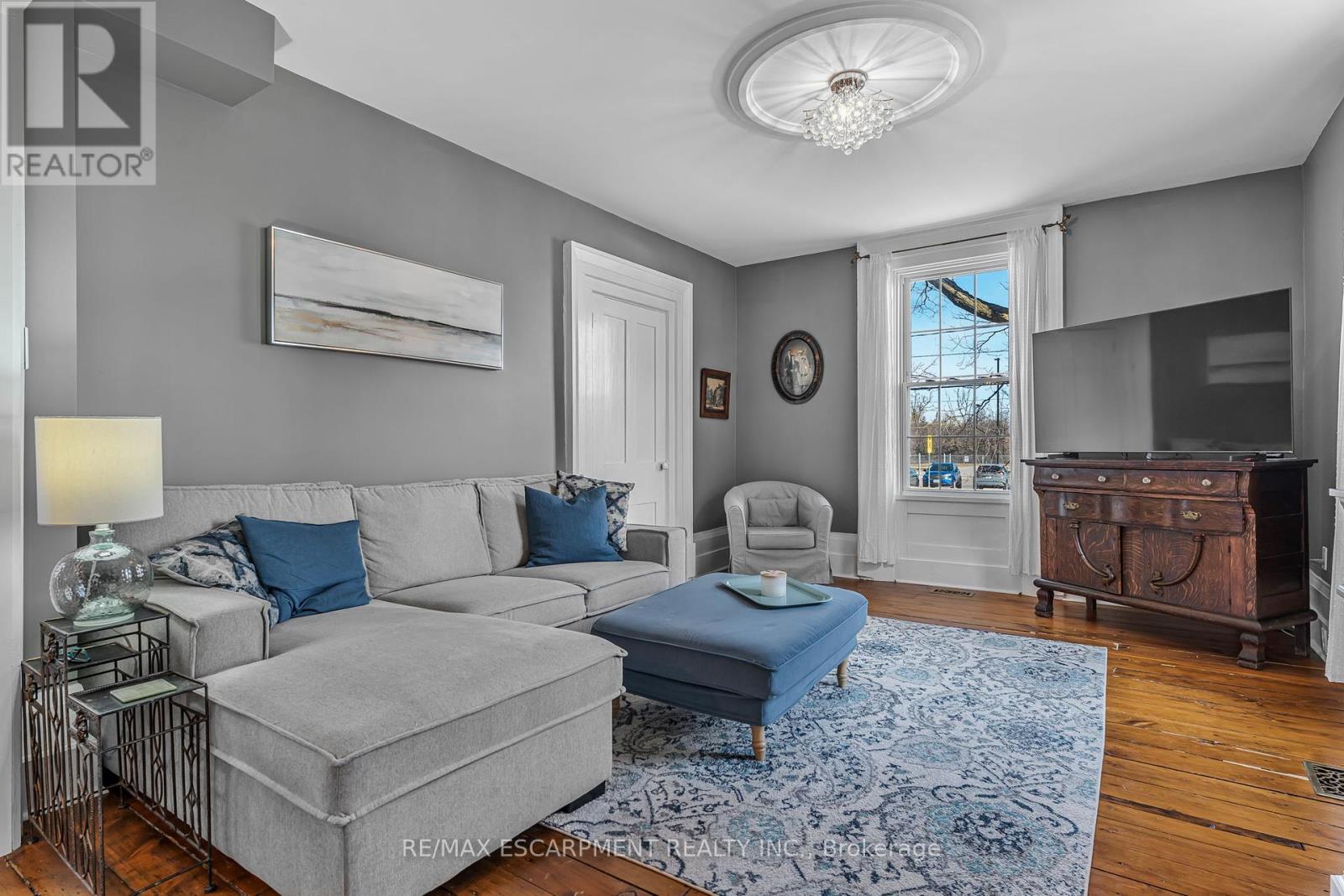 Photo 15 of 124 Colver Street, West Lincoln ON