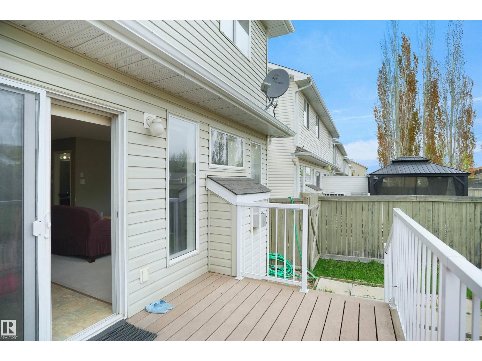 Photo 6 of 3455 11 St Nw, Edmonton AB