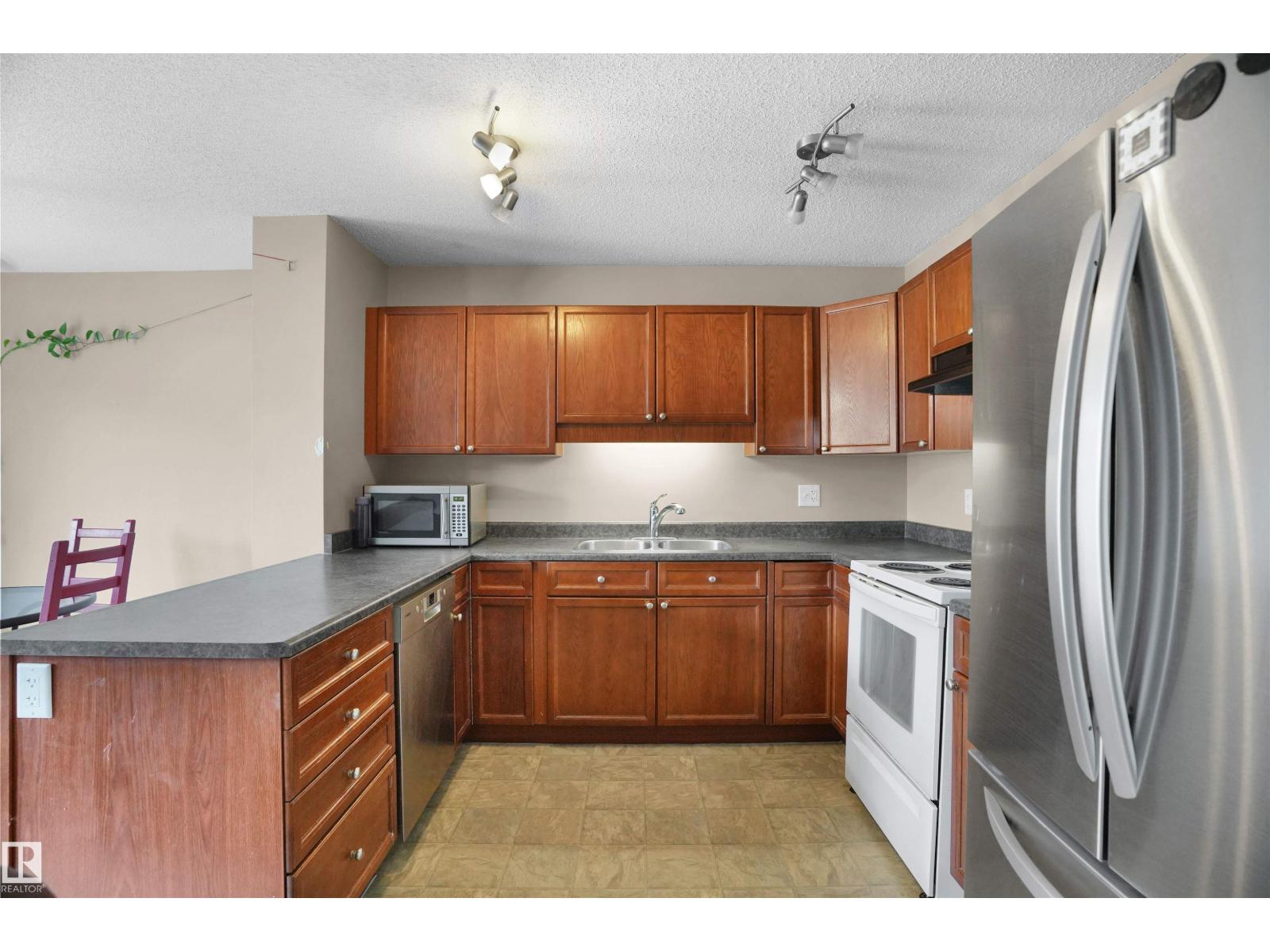 Photo 48 of 3455 11 St Nw, Edmonton AB