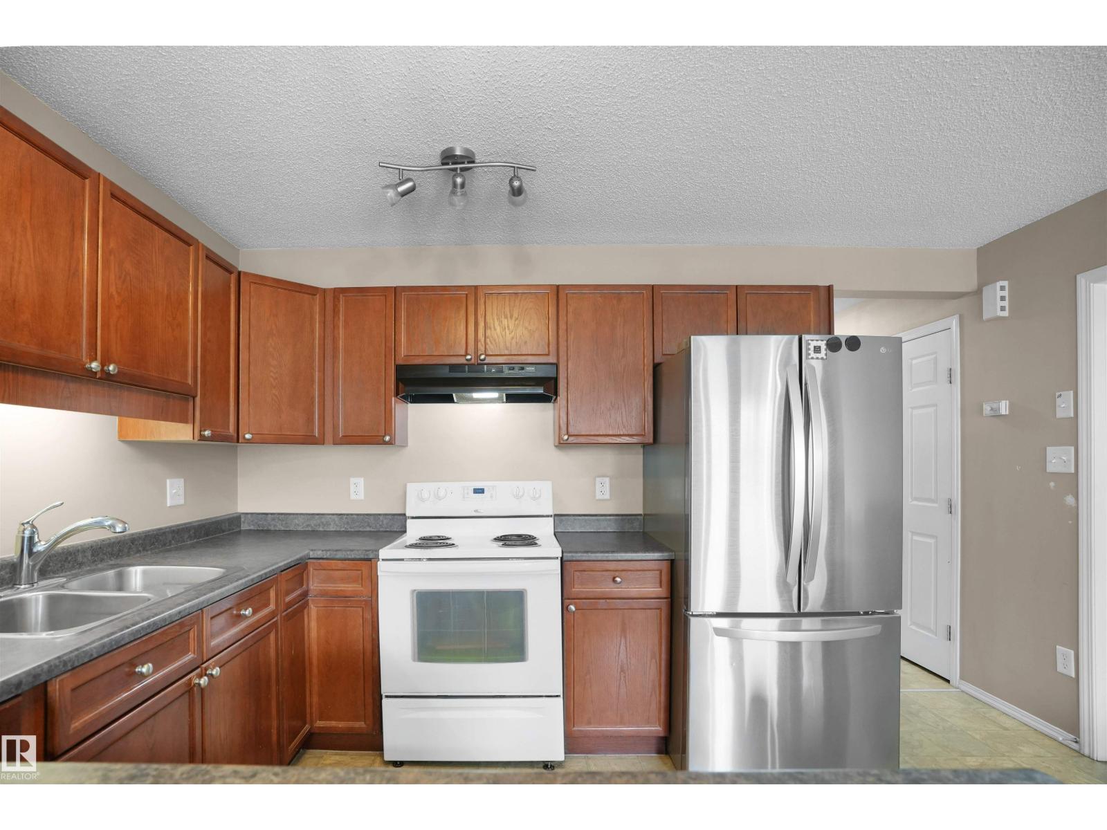 Photo 42 of 3455 11 St Nw, Edmonton AB