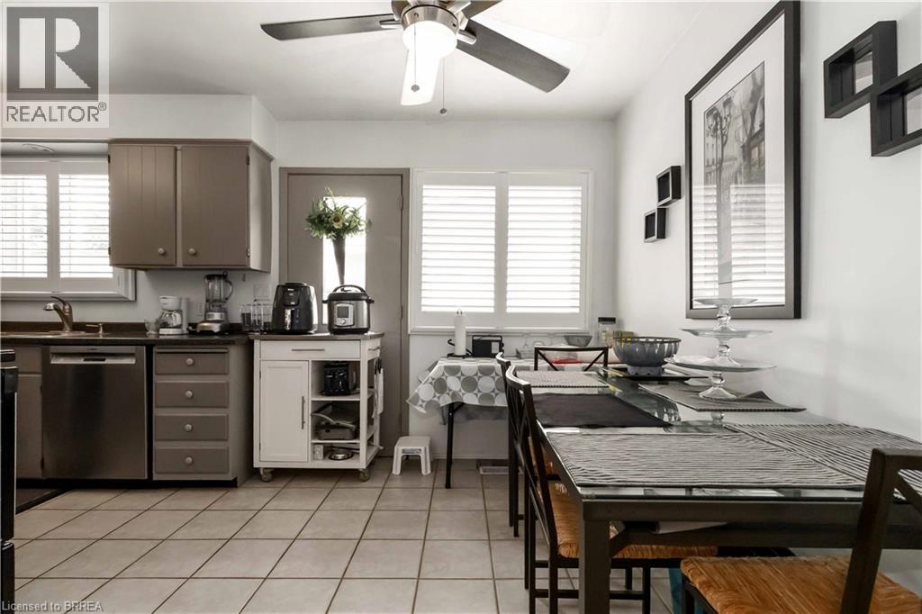 Photo 12 of 15 Burdock Boulevard, Brantford ON