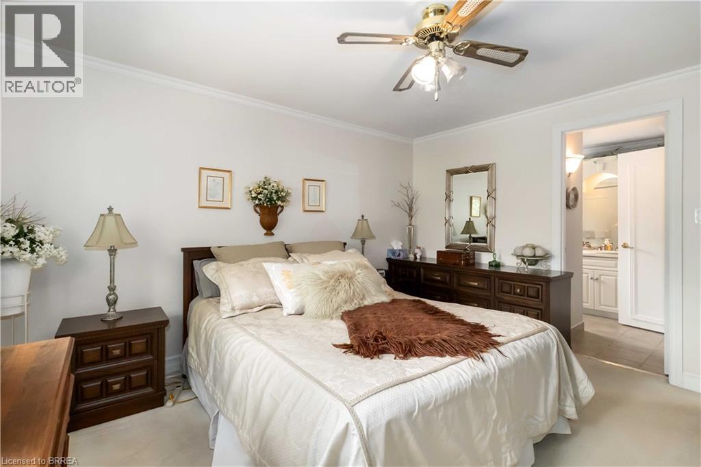 Photo 18 of 15 Burdock Boulevard, Brantford ON