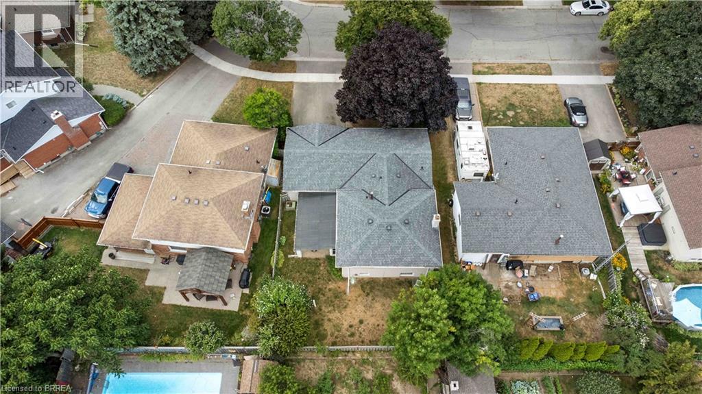 Photo 48 of 15 Burdock Boulevard, Brantford ON