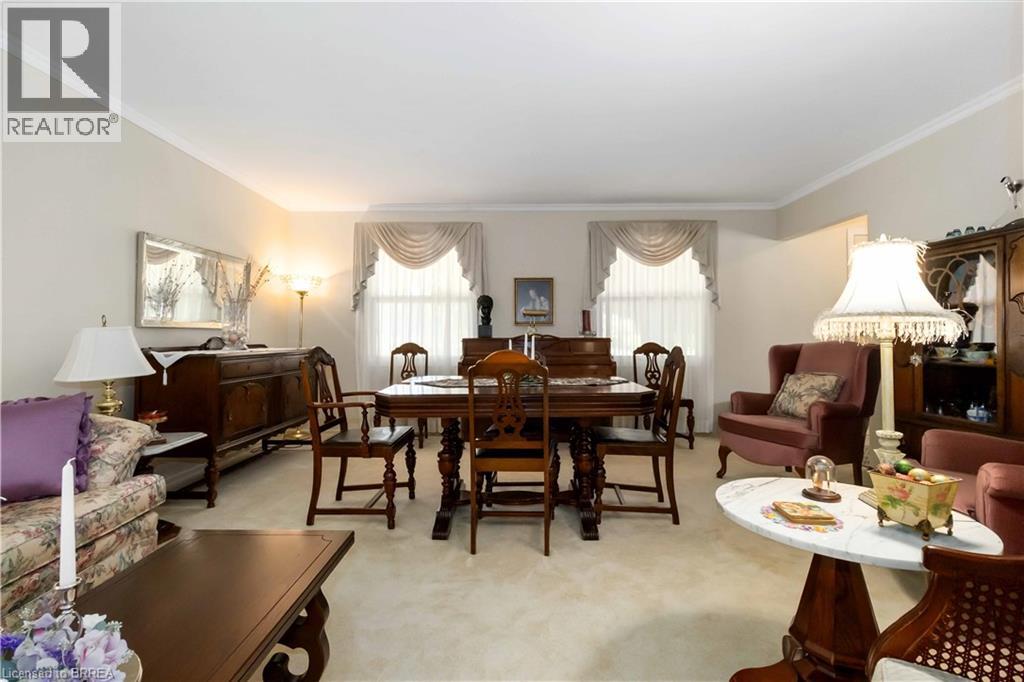 Photo 8 of 15 Burdock Boulevard, Brantford ON