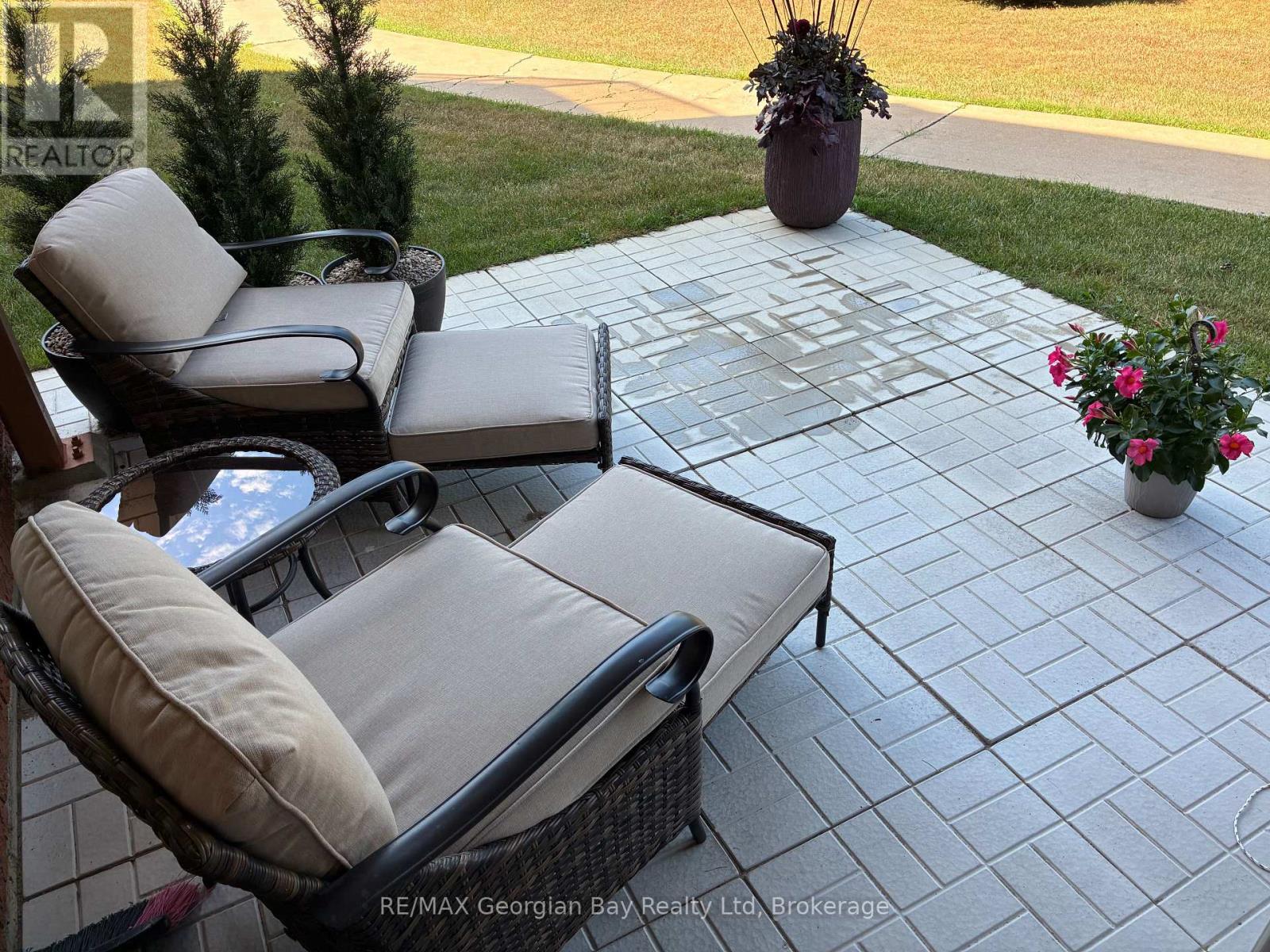 Photo 2 of 102 11 Beck Boulevard, Penetanguishene ON