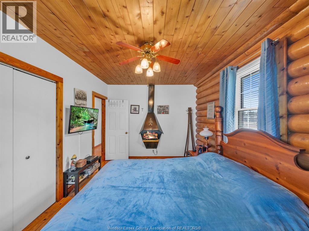 Photo 4 of 226 Cotterie Park, Leamington ON