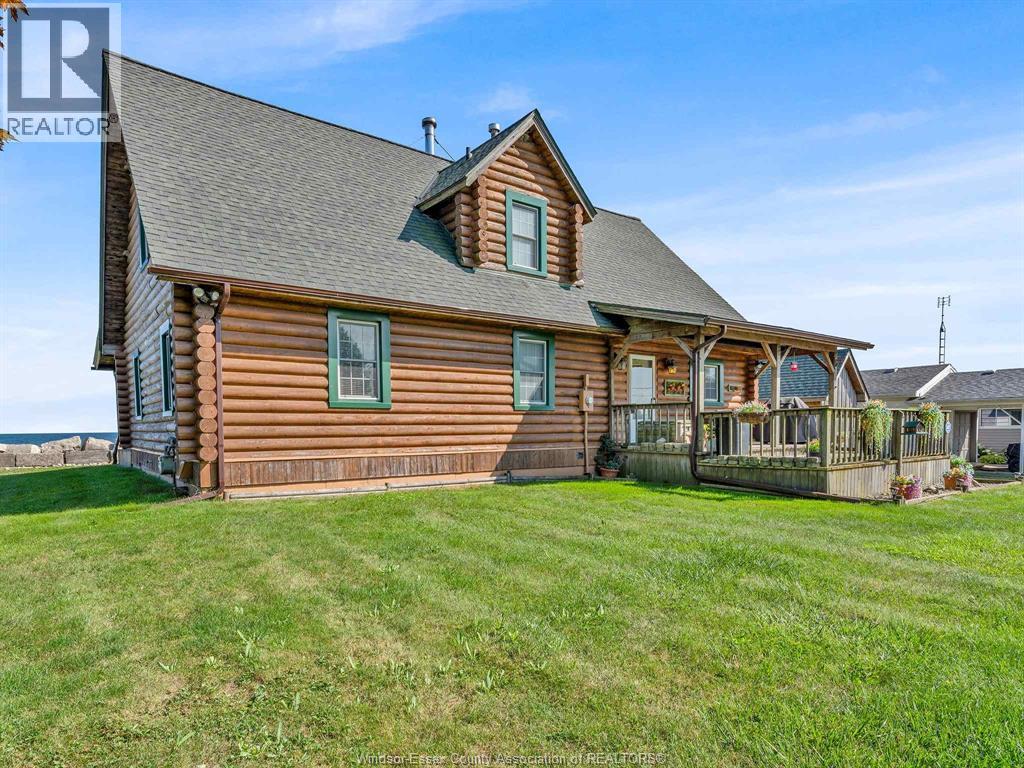 Photo 12 of 226 Cotterie Park, Leamington ON