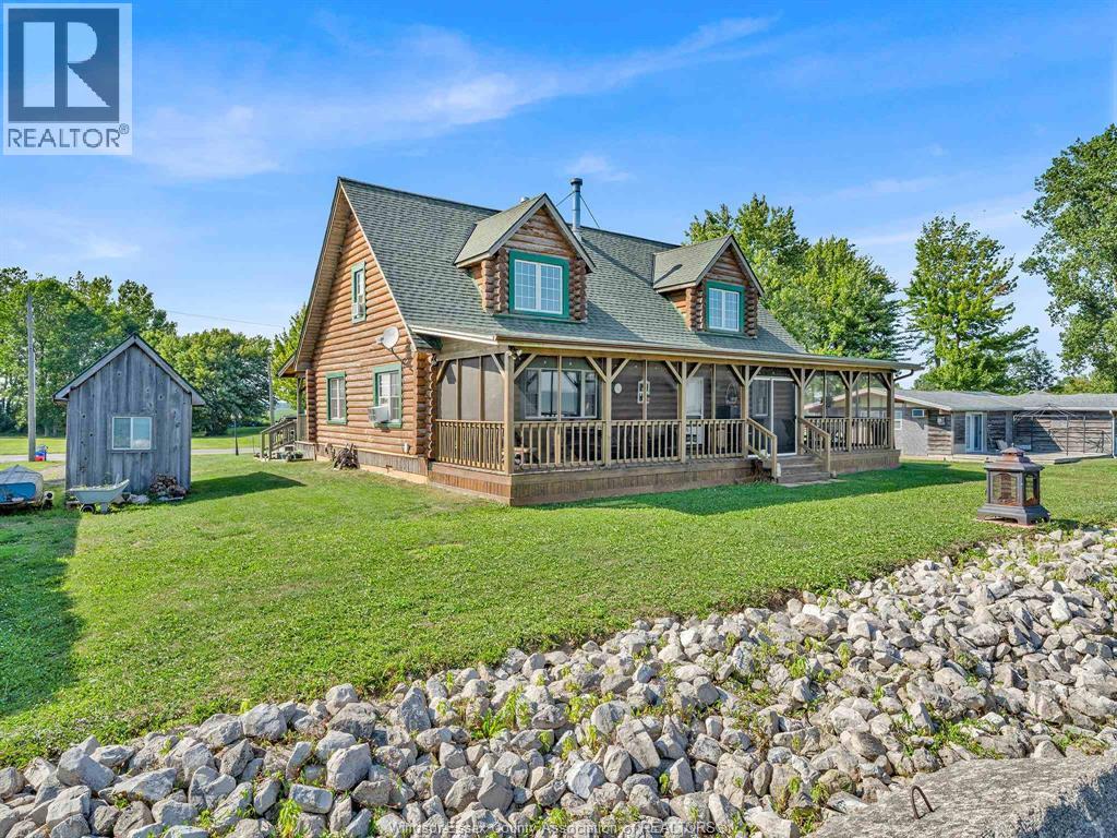Photo 3 of 226 Cotterie Park, Leamington ON