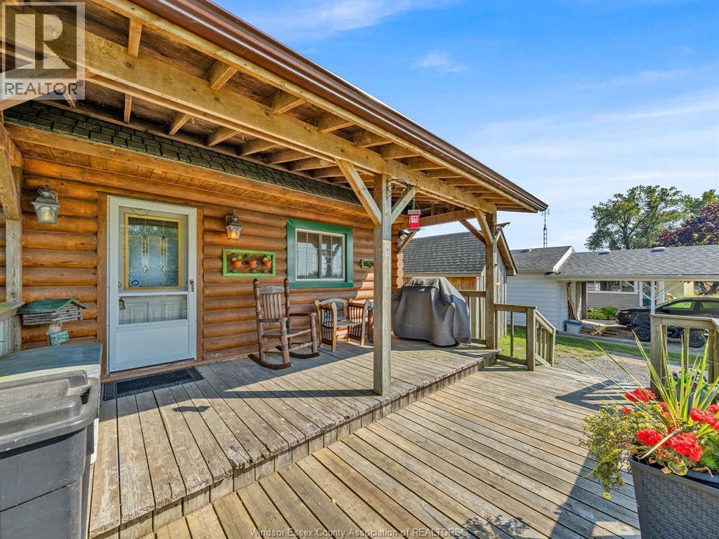 Photo 16 of 226 Cotterie Park, Leamington ON