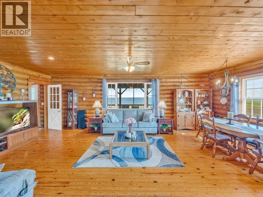 Photo 15 of 226 Cotterie Park, Leamington ON