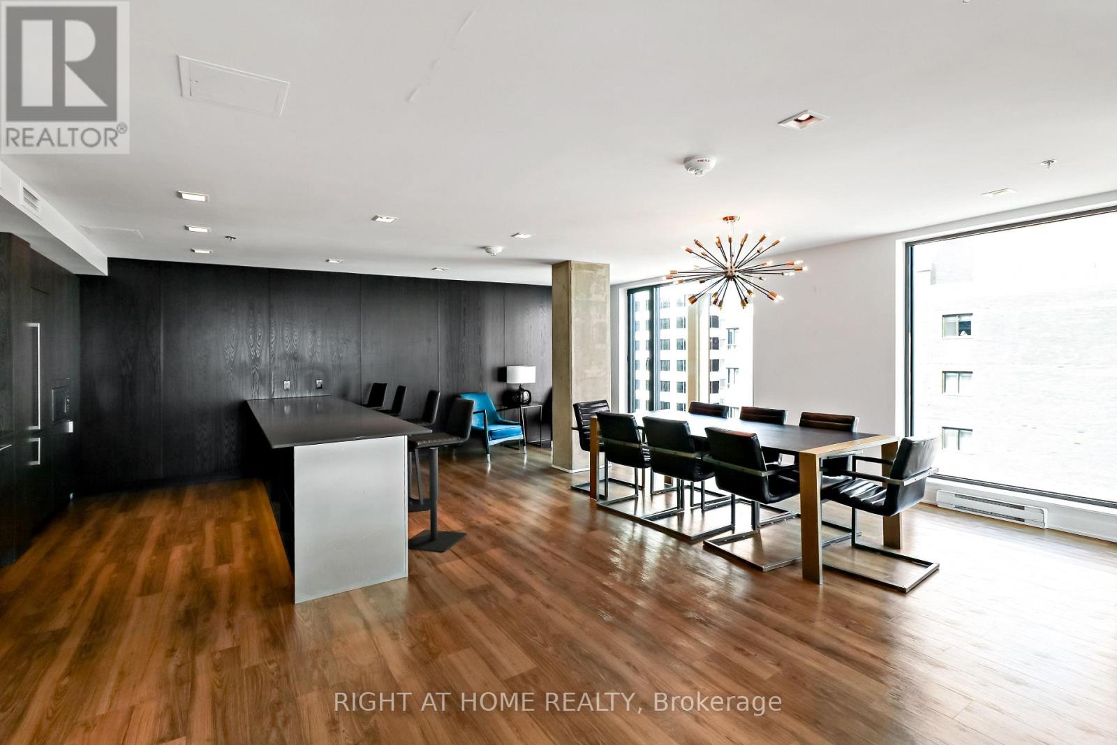 Photo 18 of 2102 20 Daly Avenue, Ottawa ON