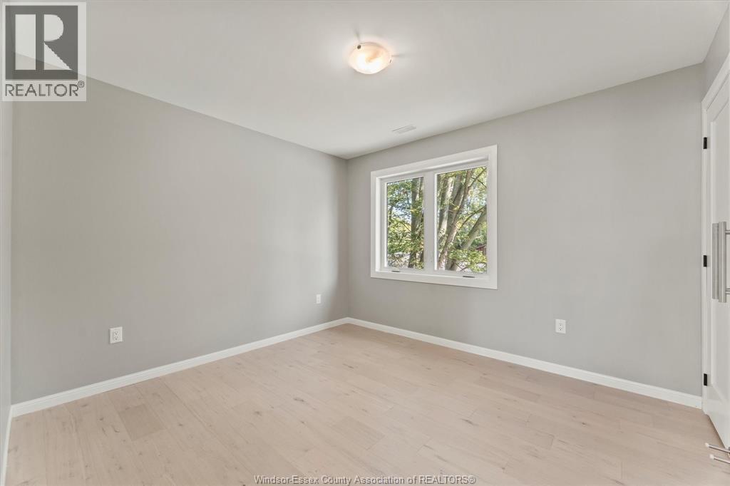 Photo 11 of 150 Lakewood Beach, Amherstburg ON