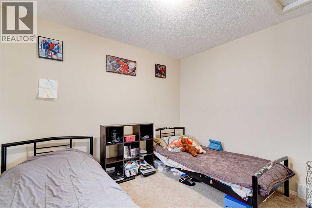 Single Family House 3 Level for Sale in  Bridlewood Avenue SW Bridlewood Calgary 