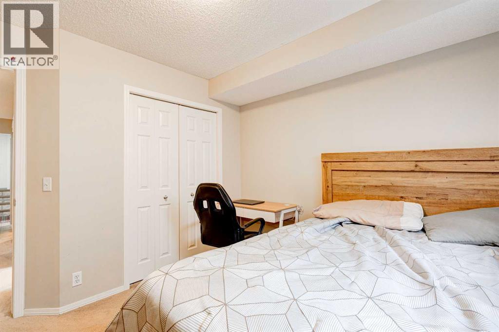 Single Family House 3 Level for Sale in  Bridlewood Avenue SW Bridlewood Calgary 