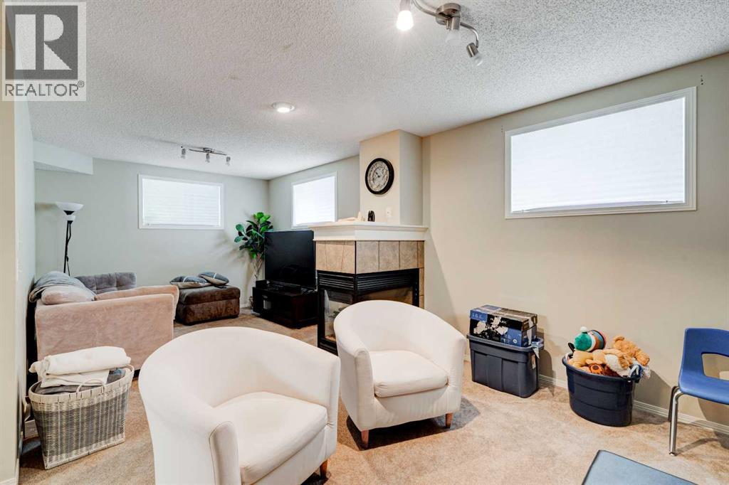 Single Family House 3 Level for Sale in  Bridlewood Avenue SW Bridlewood Calgary 