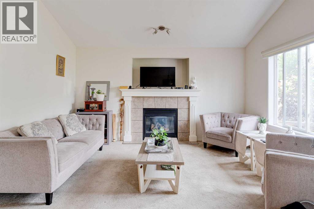 Single Family House 3 Level for Sale in  Bridlewood Avenue SW Bridlewood Calgary 