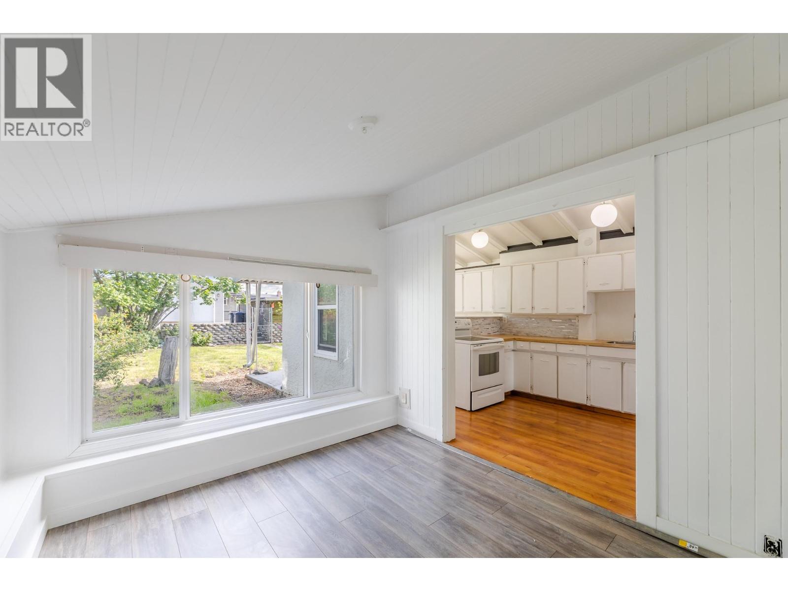  566 PENTICTON Avenue, Penticton