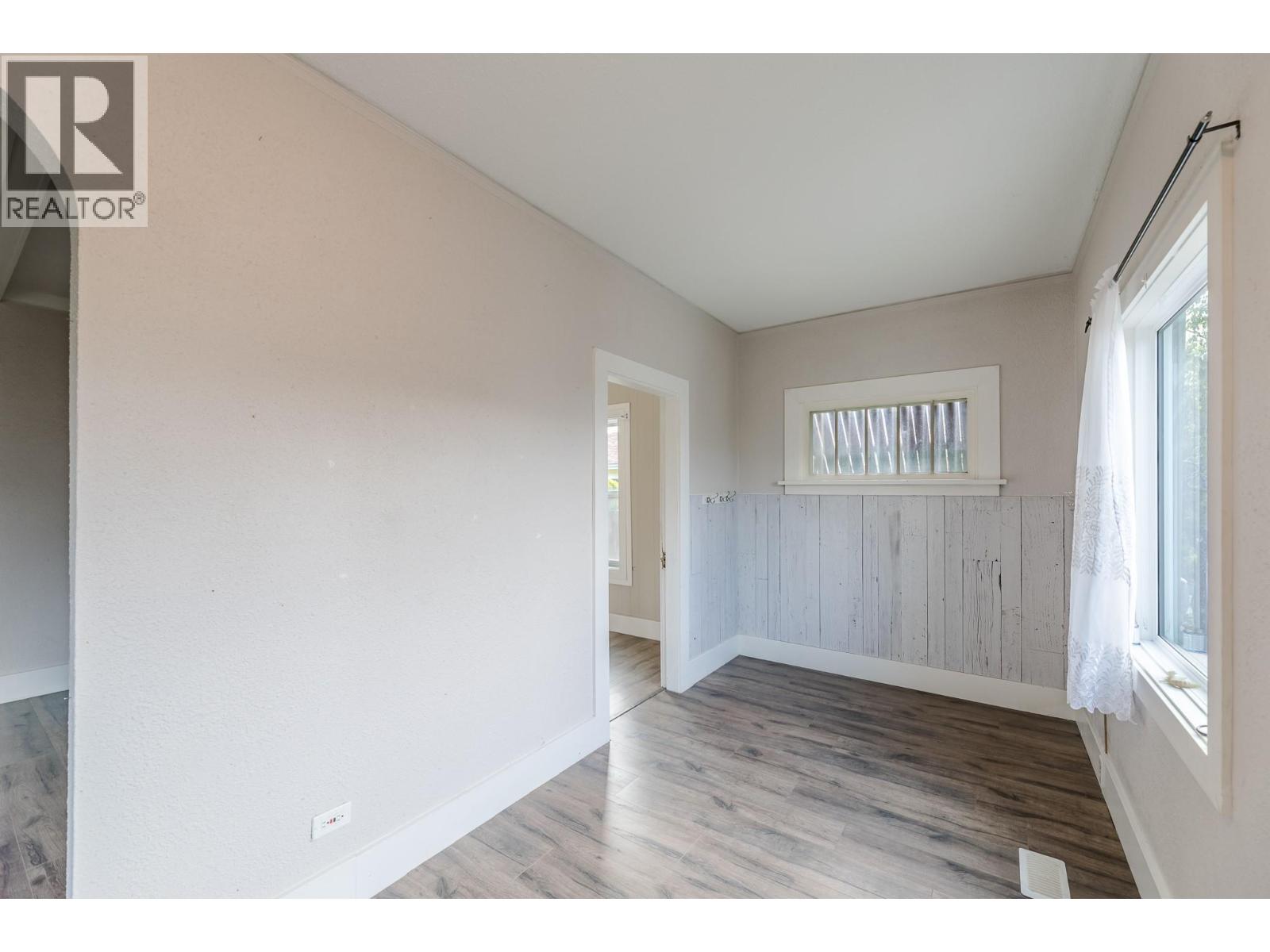  566 PENTICTON Avenue, Penticton