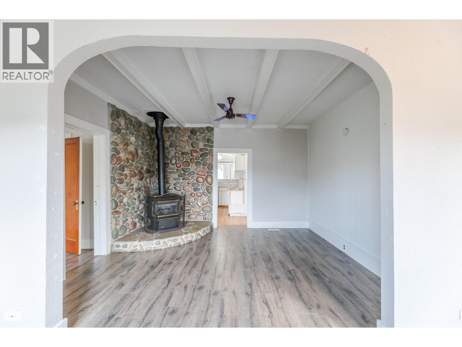  566 PENTICTON Avenue, Penticton