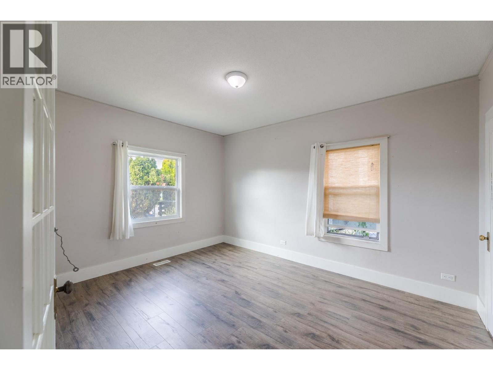  566 PENTICTON Avenue, Penticton