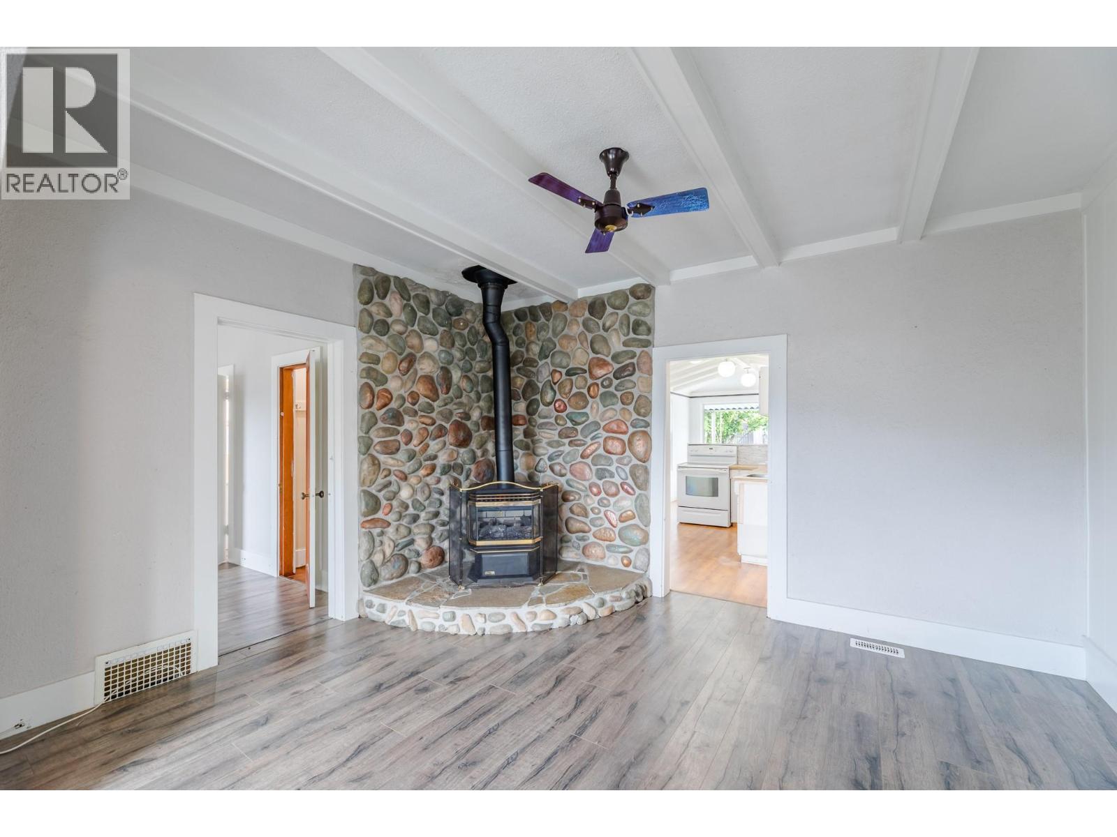  566 PENTICTON Avenue, Penticton