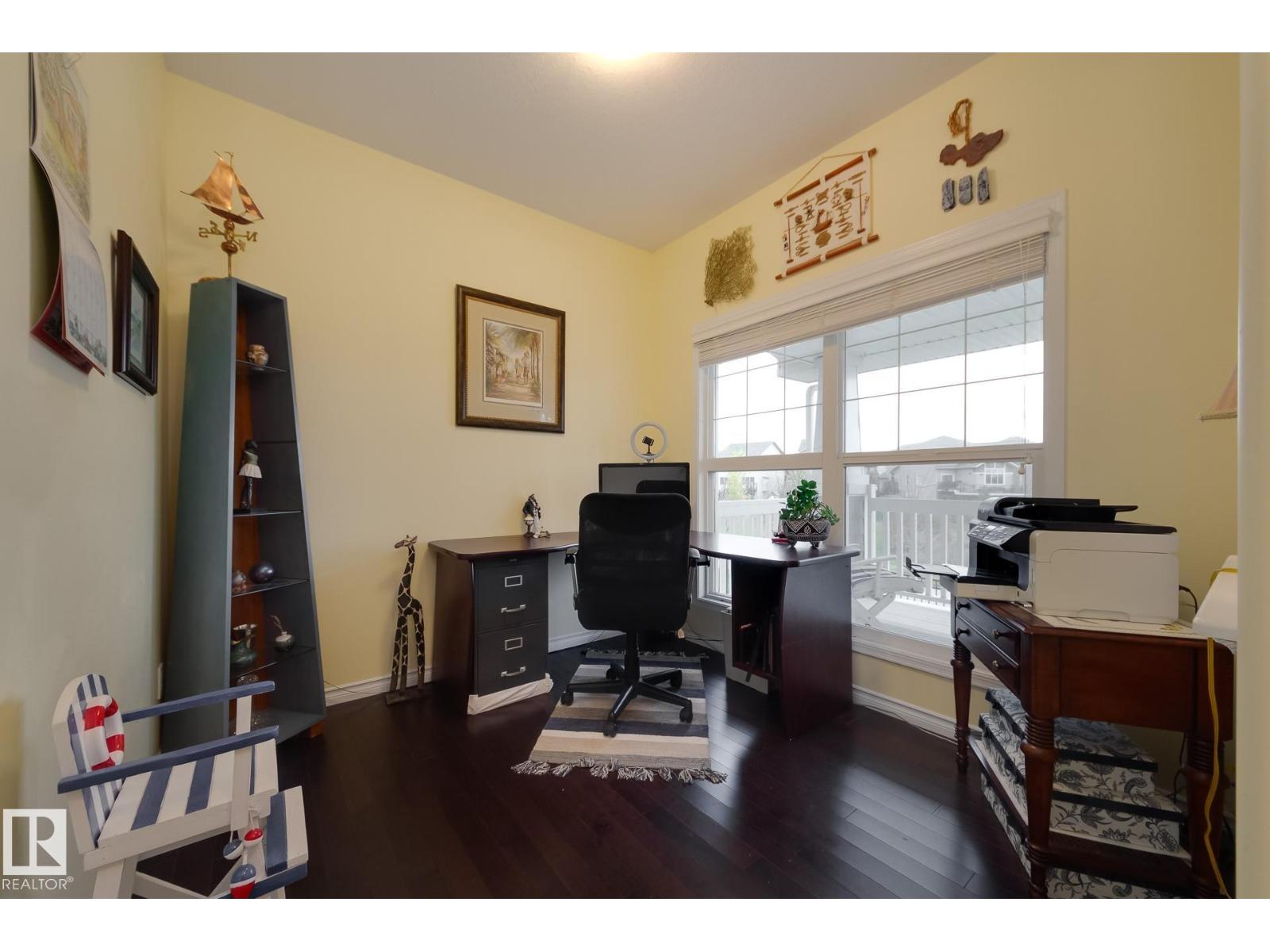 Photo 6 of 1832 Carruthers Ln Sw, Edmonton AB
