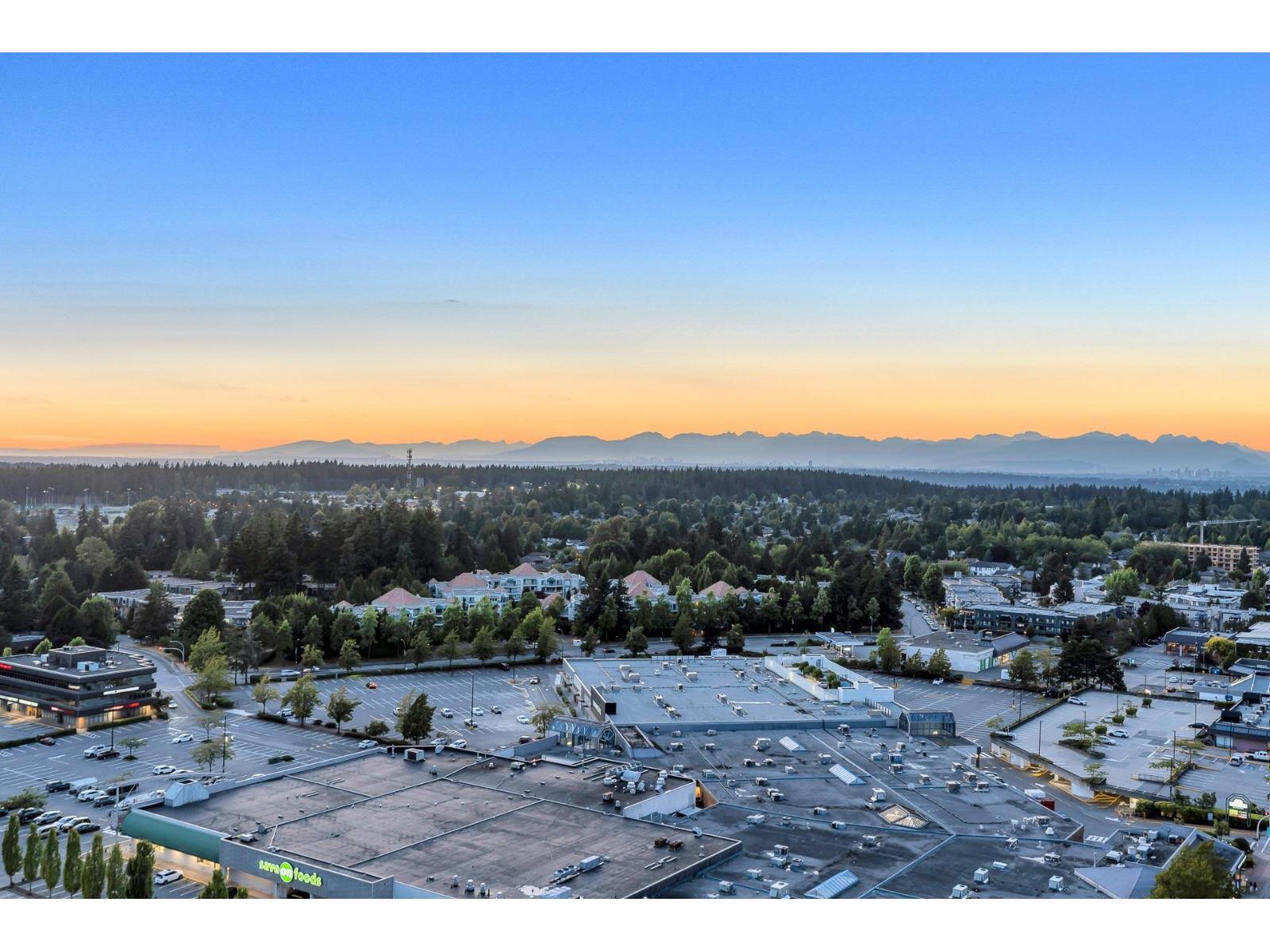 2205 1588 JOHNSTON ROAD, White Rock