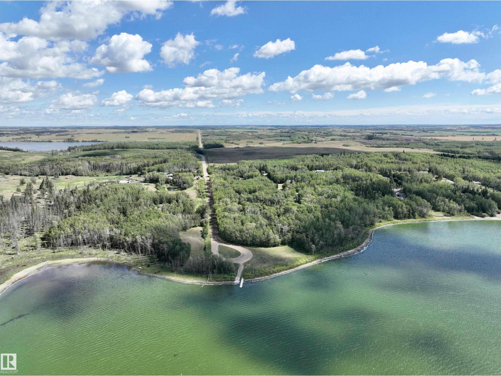 Photo 11 of 111 58532 Rr 113, Rural St Paul County AB