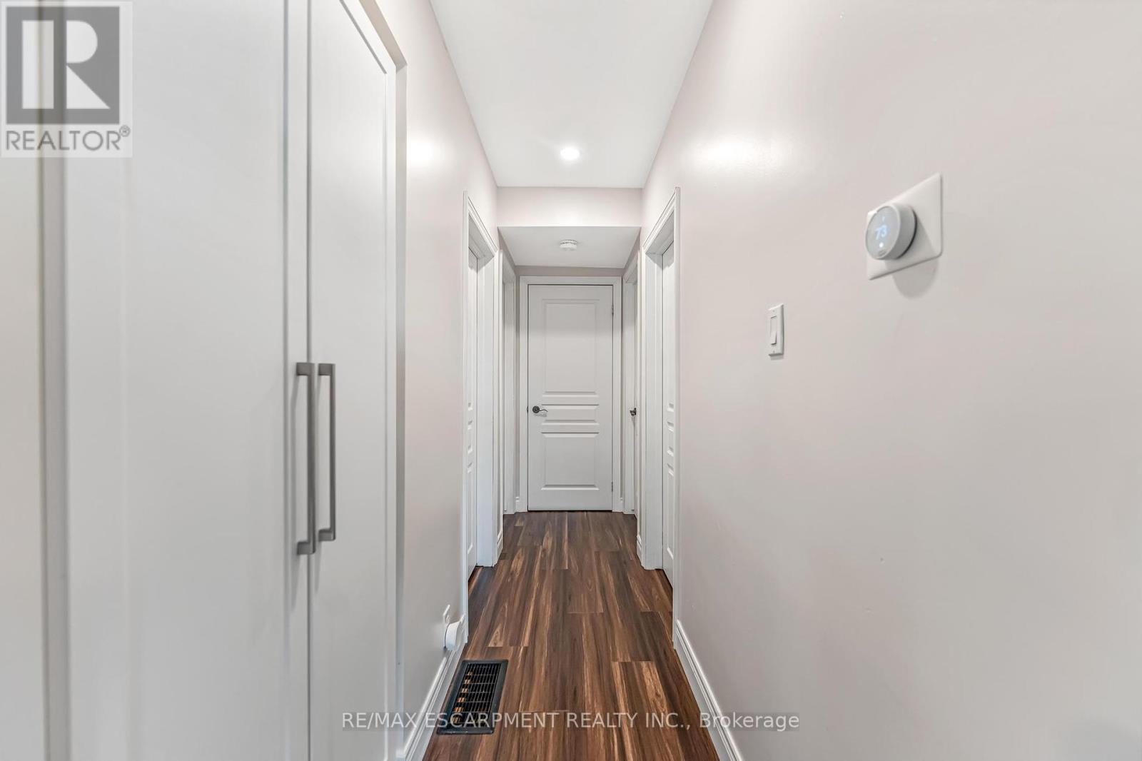 Photo 17 of 25 Alba Street, Hamilton ON