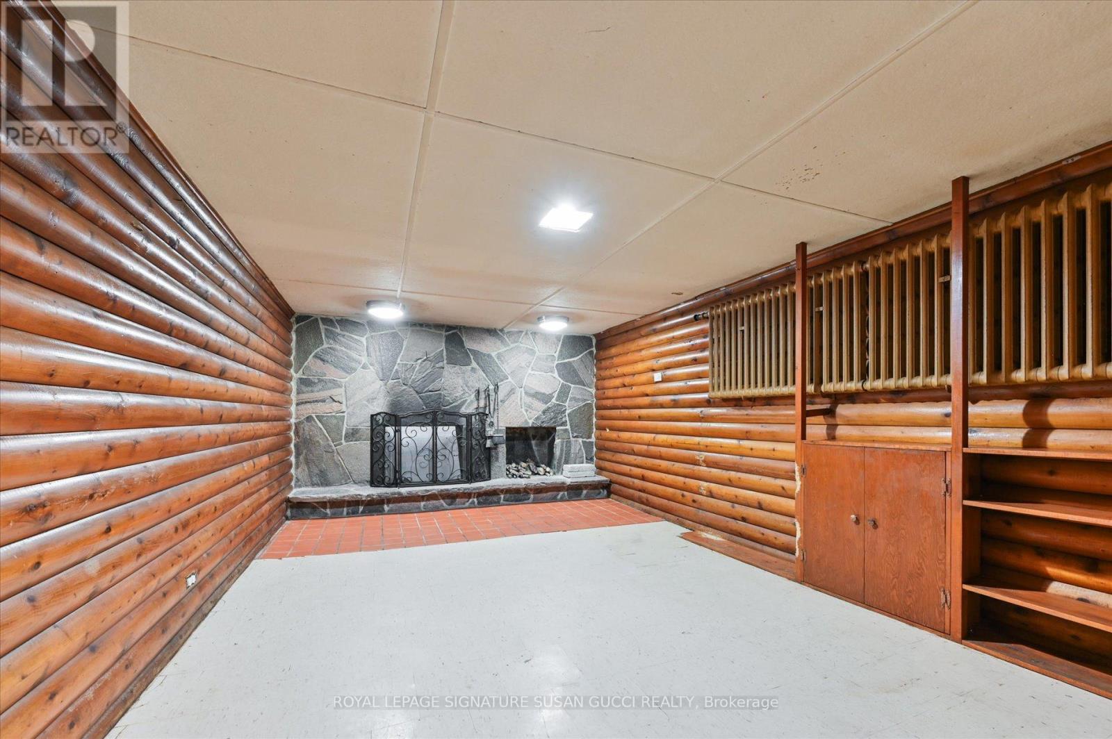 Photo 21 of 19 Plaxton Drive, Toronto ON
