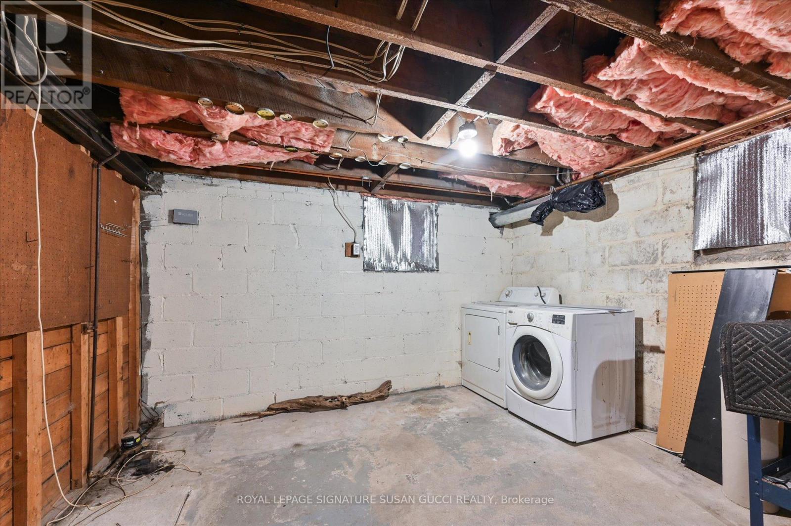 Photo 22 of 19 Plaxton Drive, Toronto ON