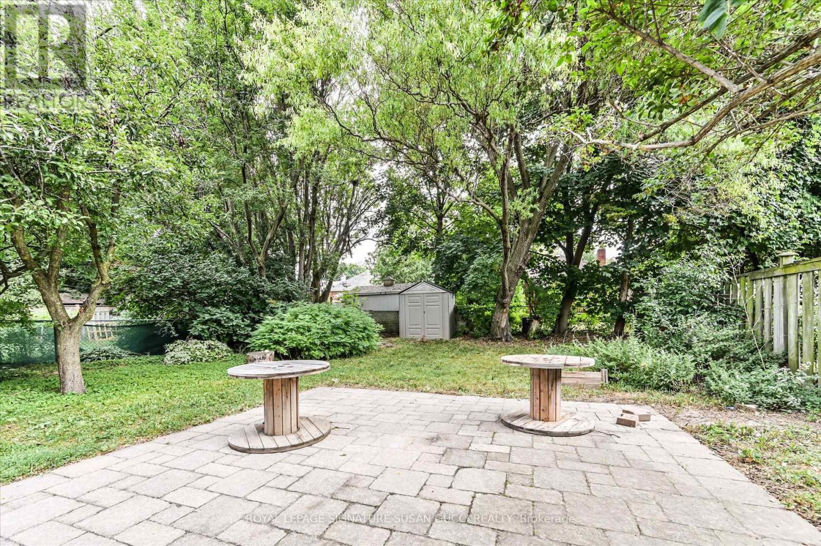 Photo 13 of 19 Plaxton Drive, Toronto ON