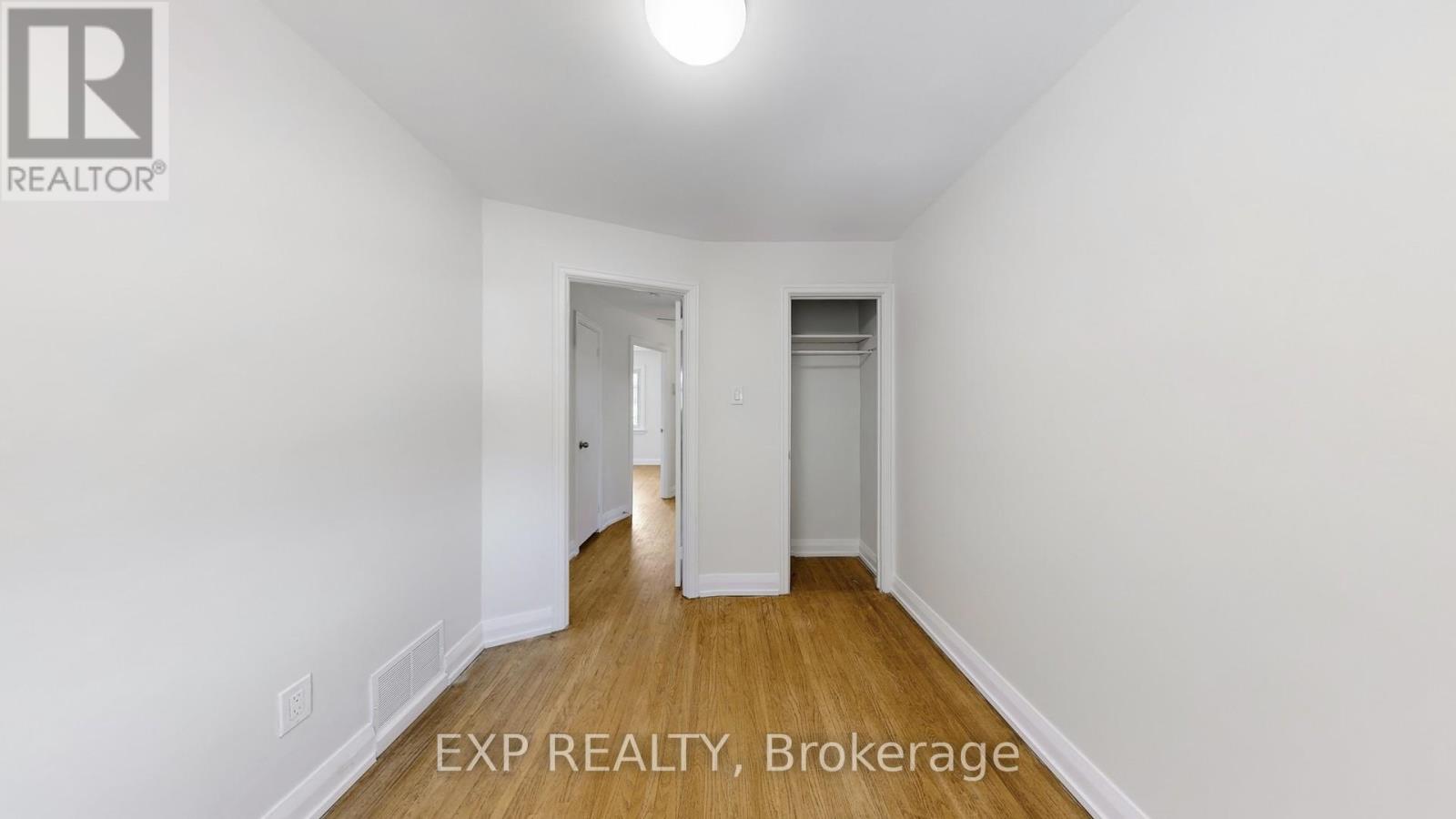 Photo 11 of 138 Park Street, Toronto ON