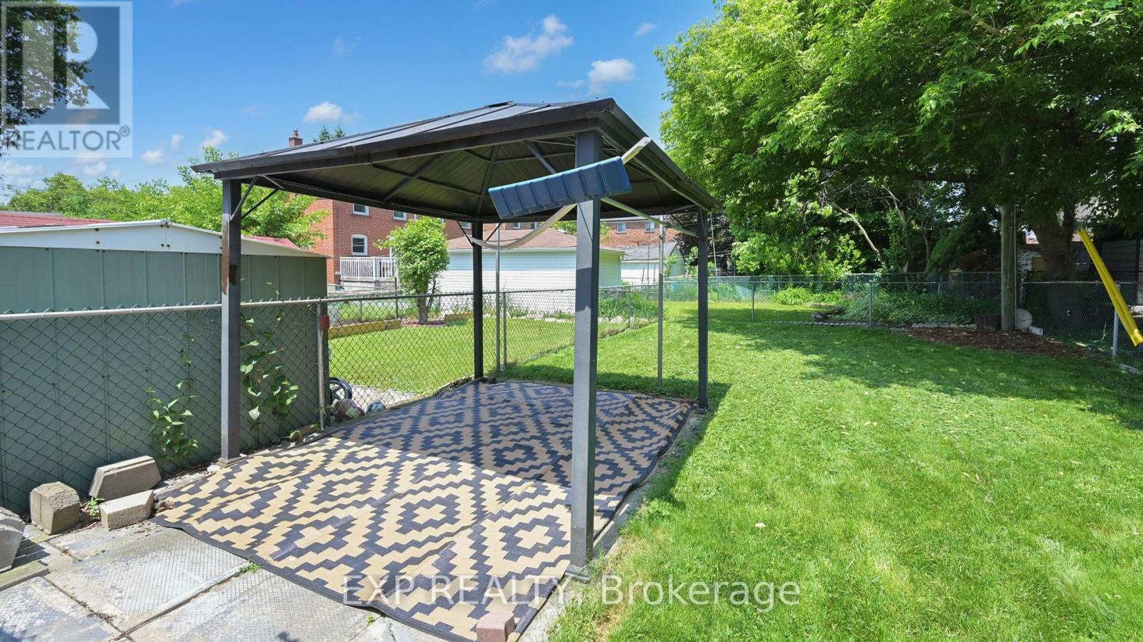 Photo 27 of 138 Park Street, Toronto ON