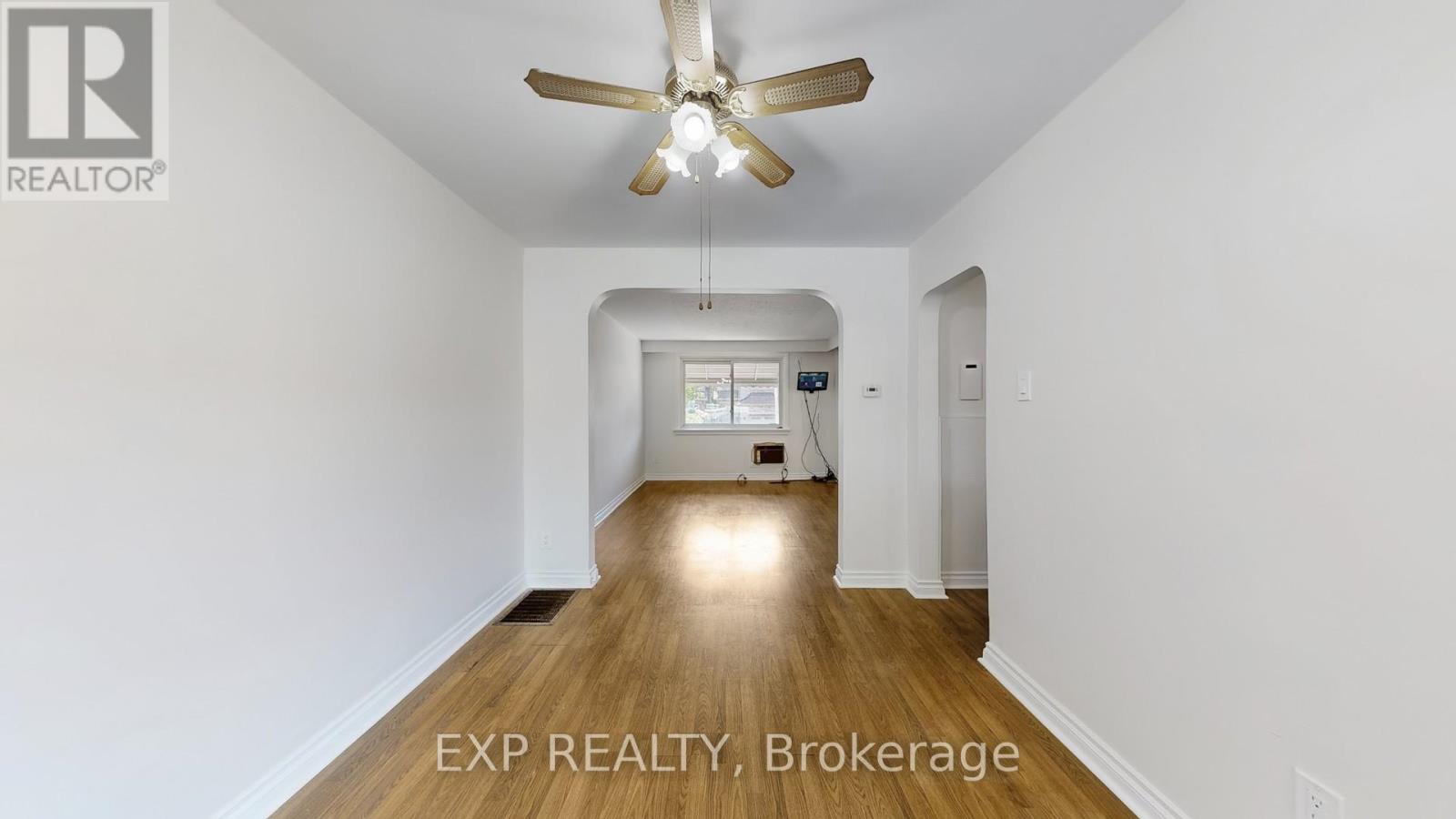 Photo 15 of 138 Park Street, Toronto ON
