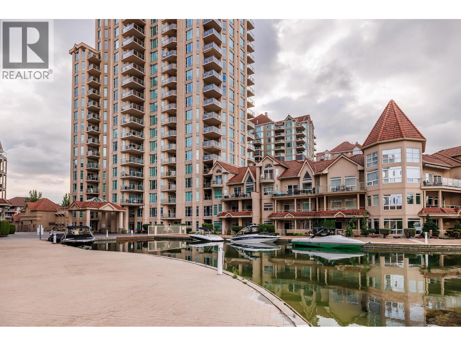 102 1128 Sunset Drive, Kelowna