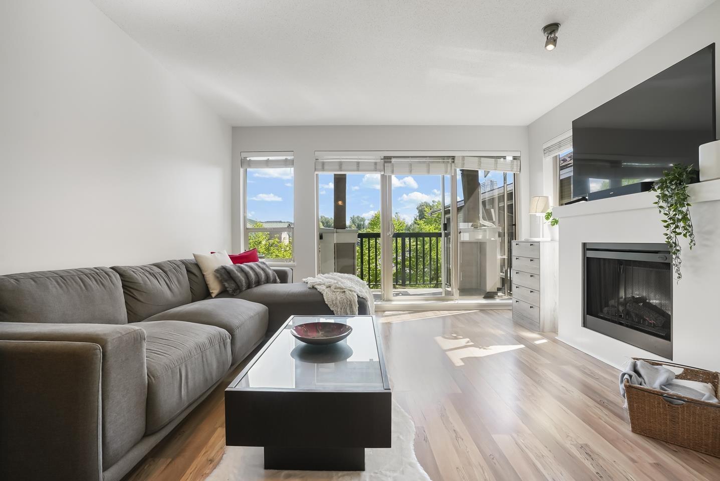 Photo 17 of 411 8915 202 Street, Langley BC
