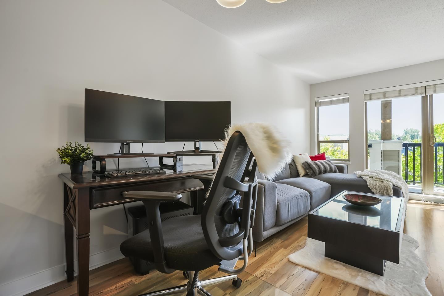 Photo 6 of 411 8915 202 Street, Langley BC