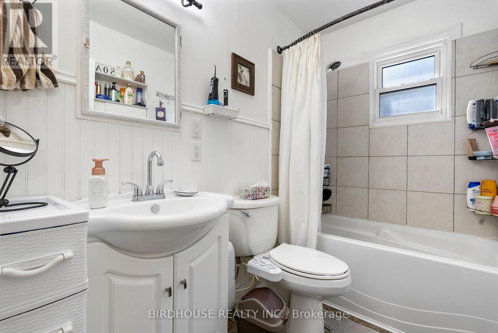 Photo 16 of 103 King Street, Kawartha Lakes ON