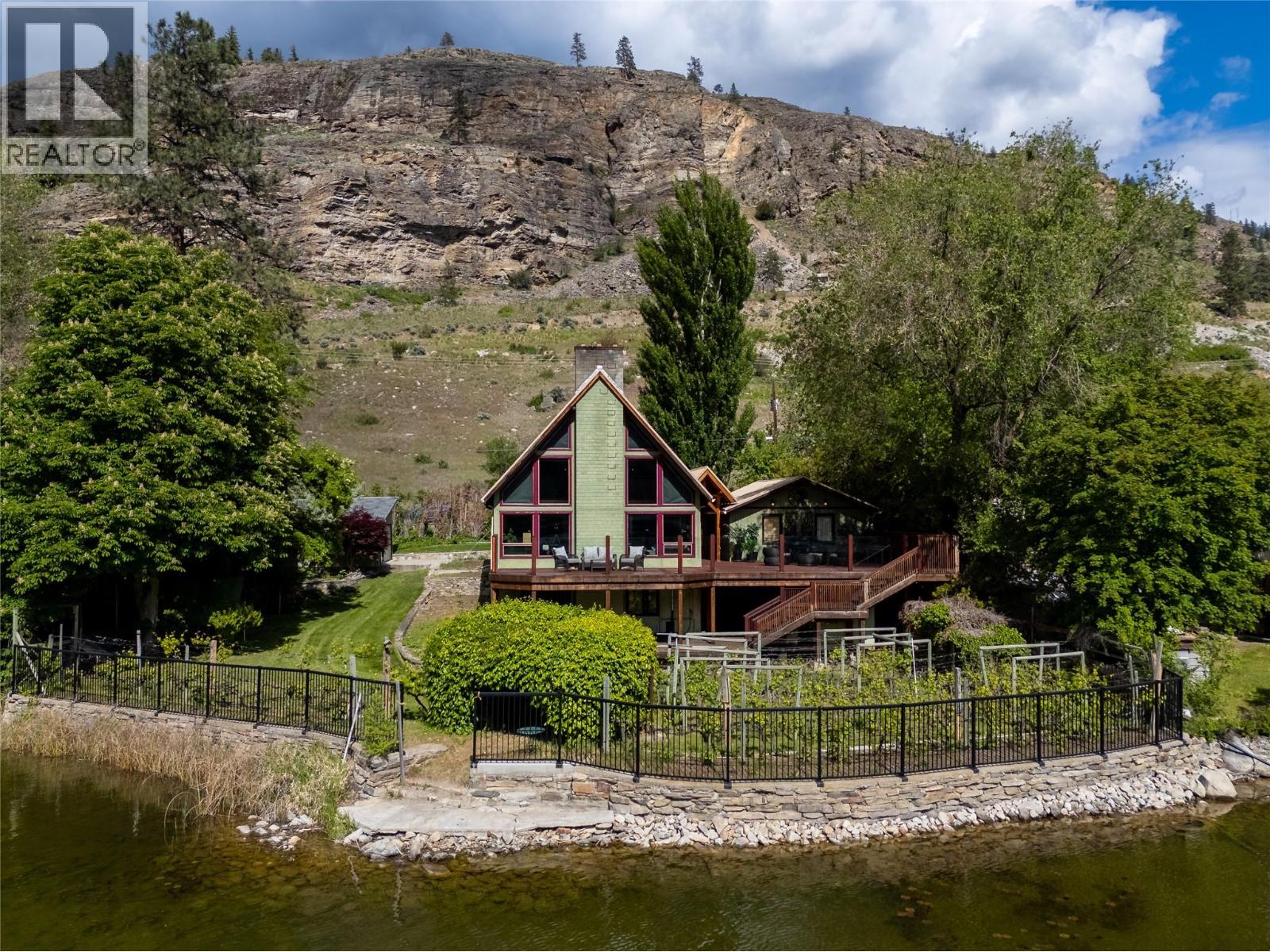  3104 Vaseux Lake Crescent, Okanagan Falls