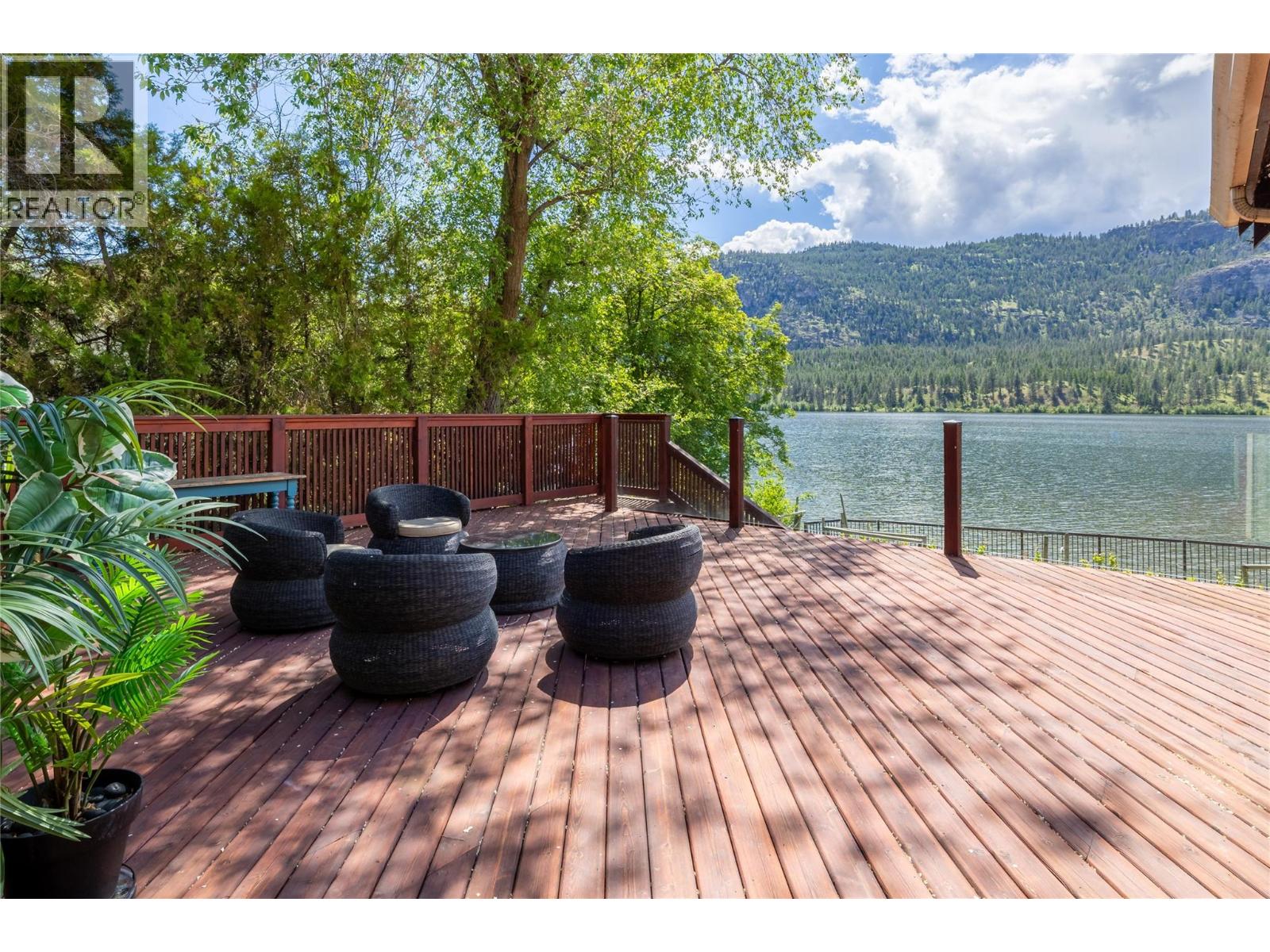  3104 Vaseux Lake Crescent, Okanagan Falls