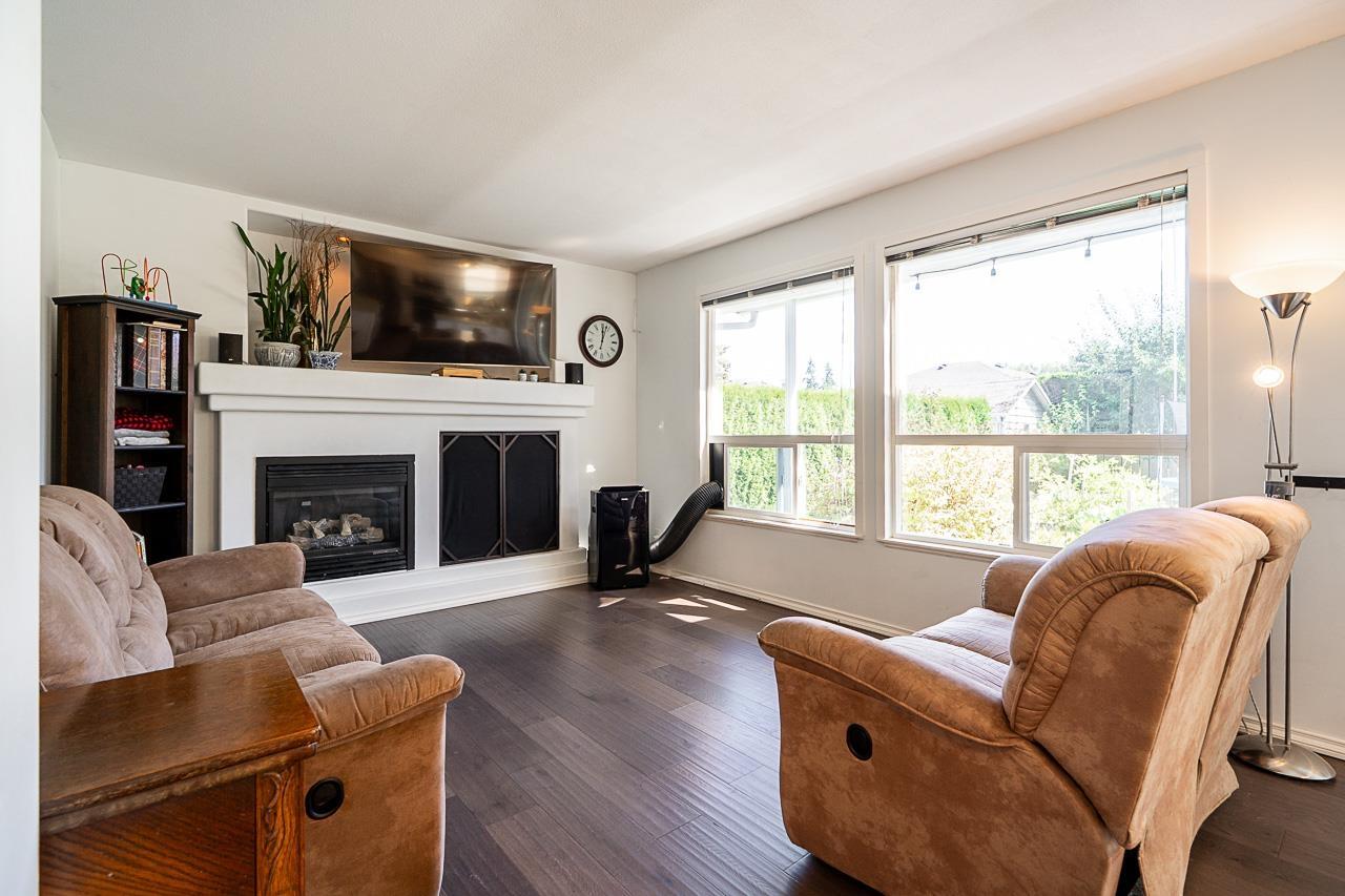 Photo 12 of 6830 183 Street, Surrey BC
