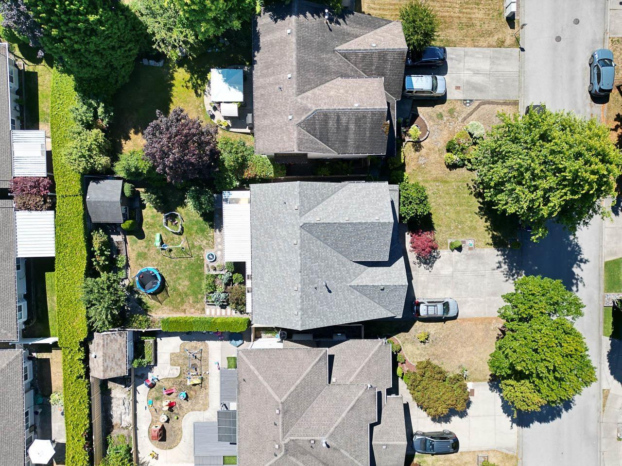 Photo 36 of 6830 183 Street, Surrey BC