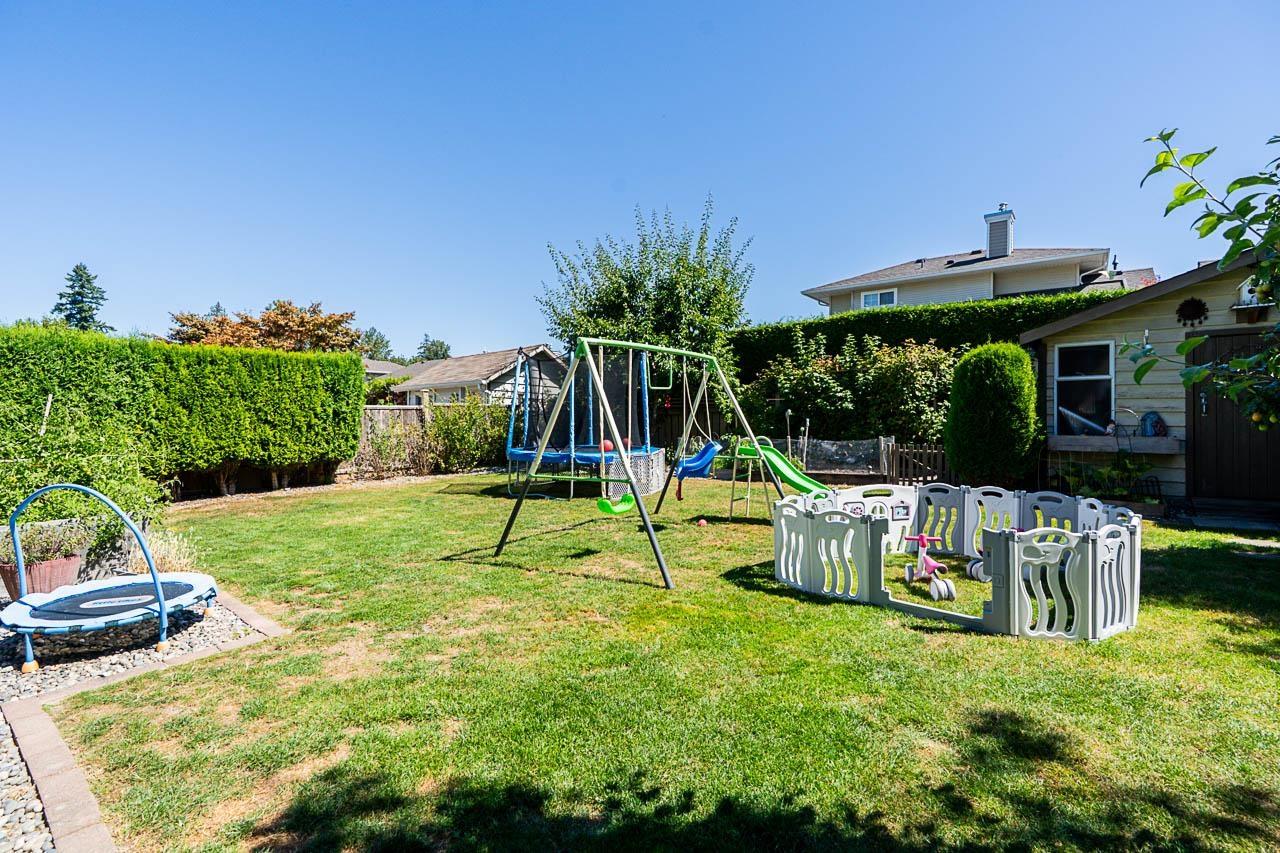 Photo 32 of 6830 183 Street, Surrey BC