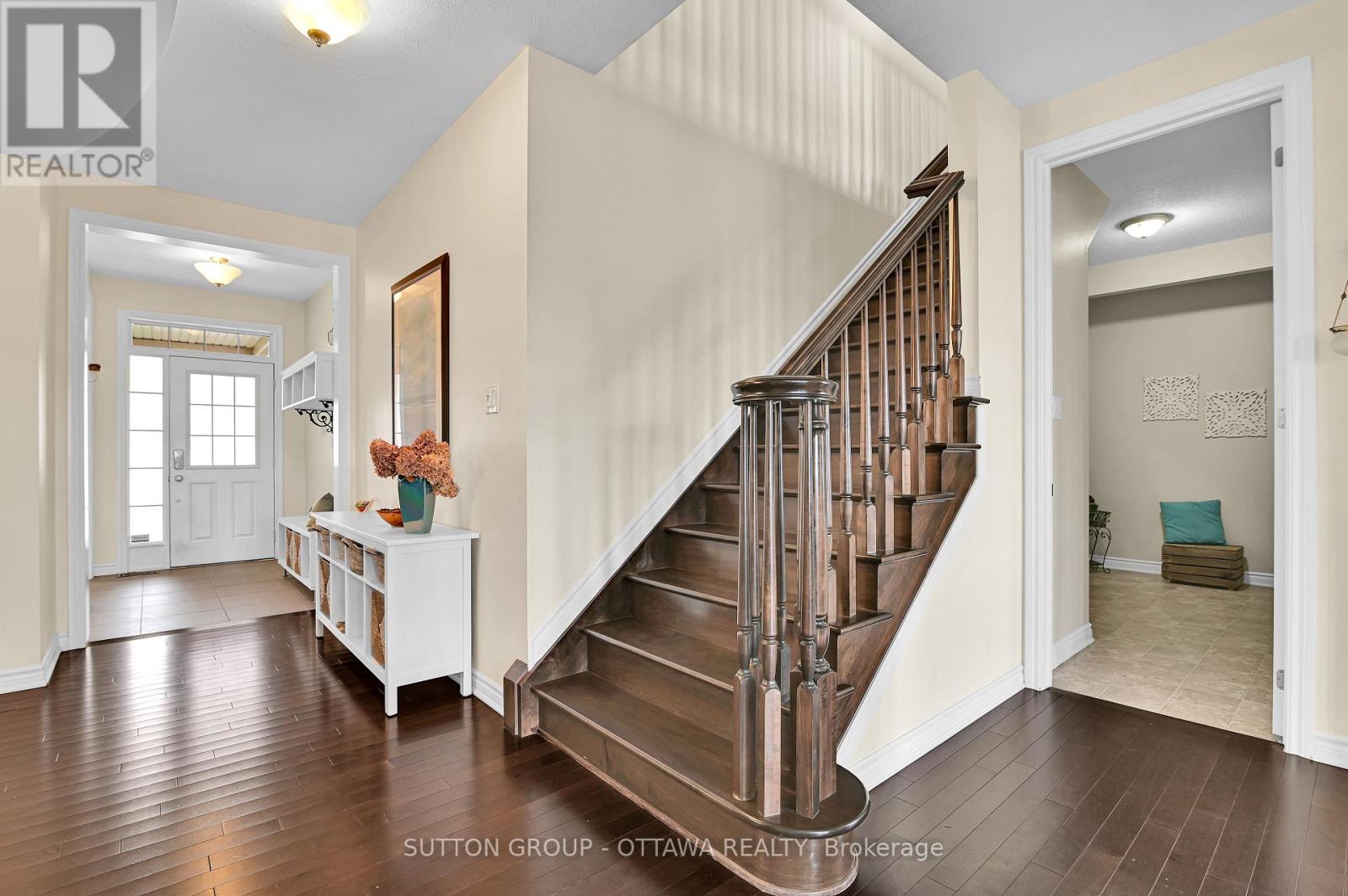 Photo 27 of 209 Dutchmans Way, Ottawa ON